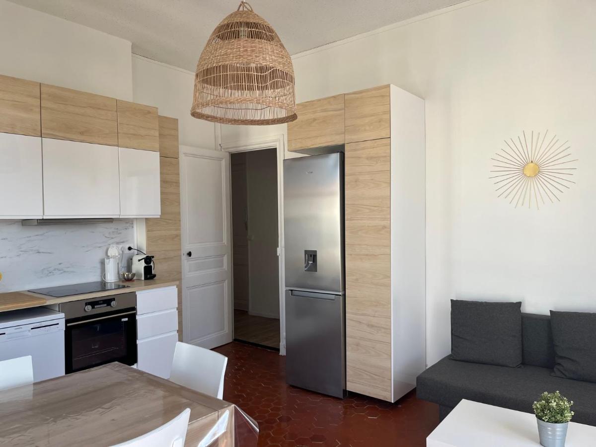 Appartement Hyeres - Centre Ville 3 Chambres 6 Personnes 4Eme Etage Escalier - Sebastien Claire Εξωτερικό φωτογραφία